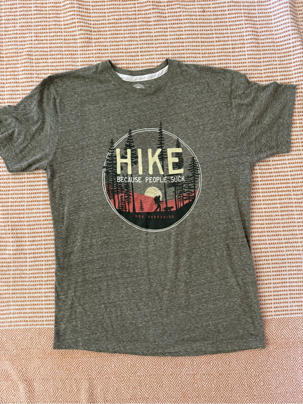 HIKE New Hampshire Graphic Crew Neck Tee - Olive